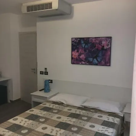 Le Farfalle Bed & Breakfast *